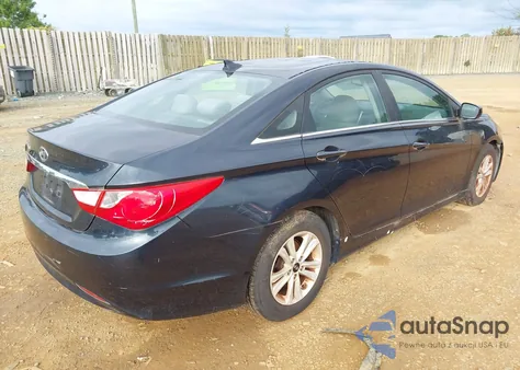 2013 Hyundai Sonata Gls z USA, uszkodzony, nr VIN 5NPEB4AC5DH538654